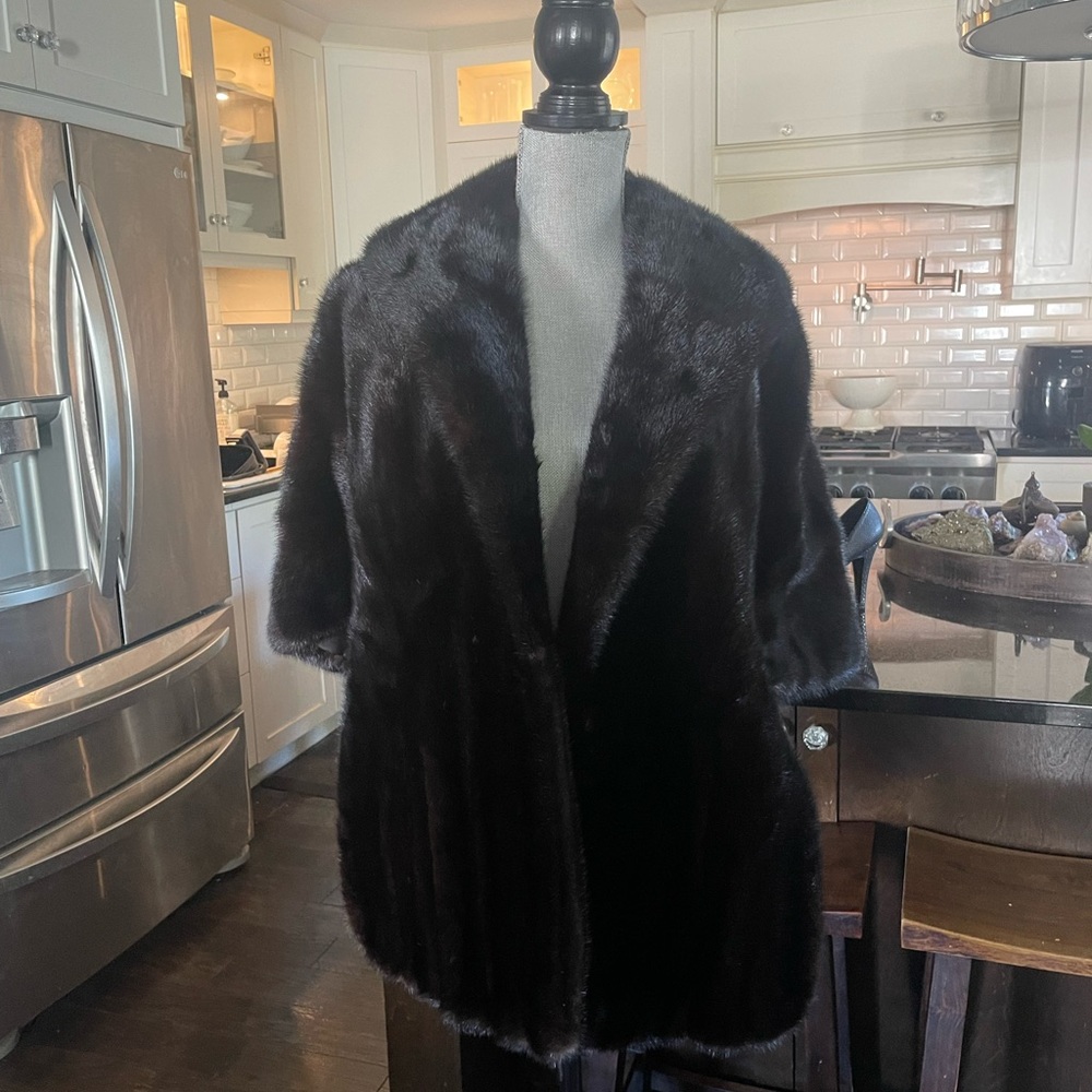 Custom mink shawl ( black )